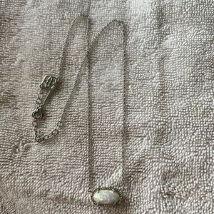 Kendra scott necklace